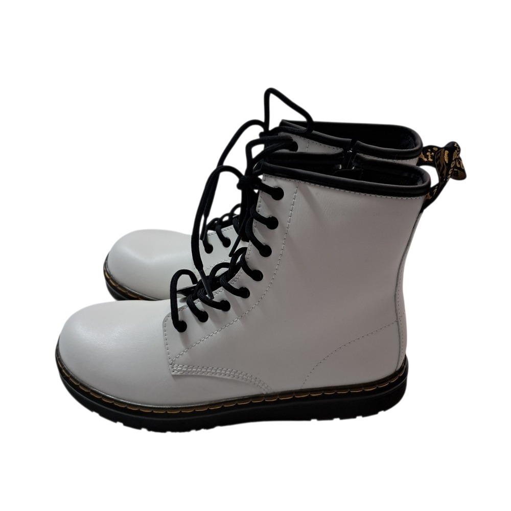 Dr. Martens Boots Women's 7 Men's 6 White Zavala Leather Lace Up Combat‎
